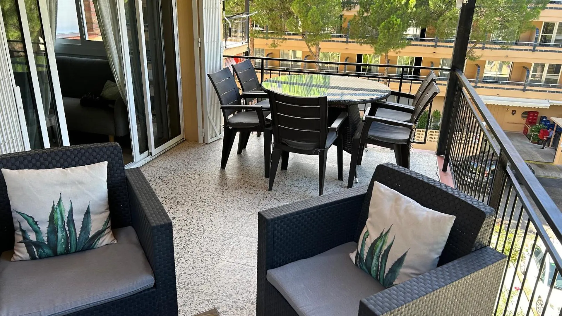 Apartamento Maya Relax Salou contacts